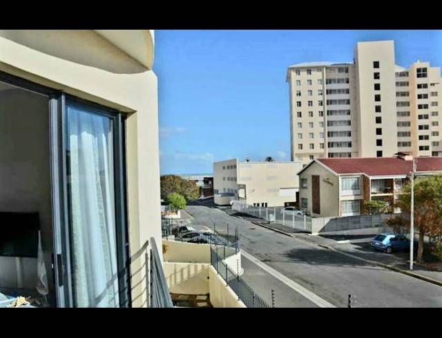 0 BEDROOM APARTMENT FOR SALE IN STRAND SOUTH